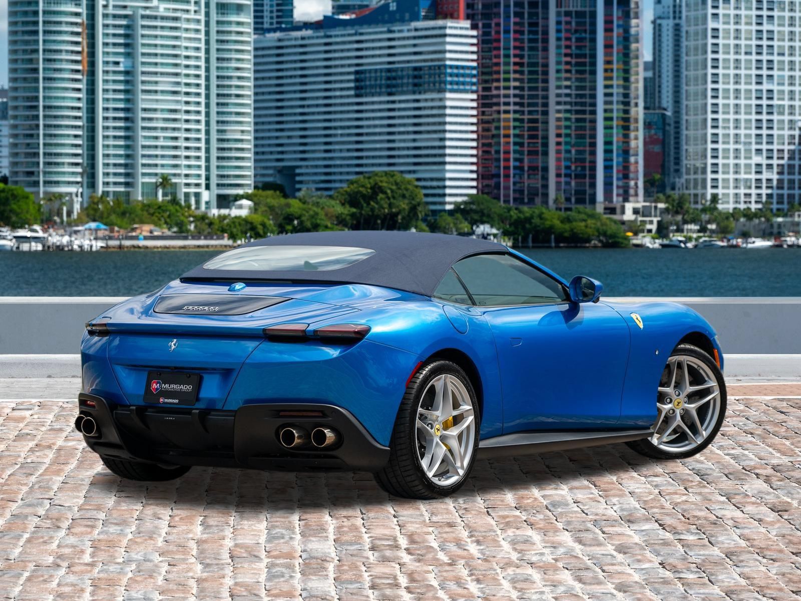 Used 2026 Ferrari Roma Spider RWD image 4