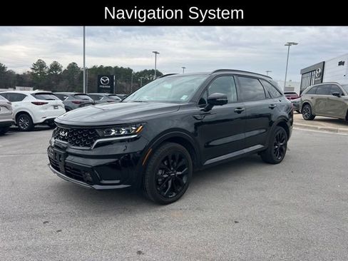 Used 2022 Kia Sorento SX image 3