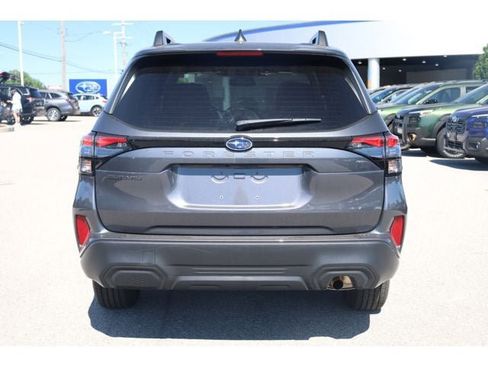 New 2026 Subaru Forester Premium AWD/4WD image 32