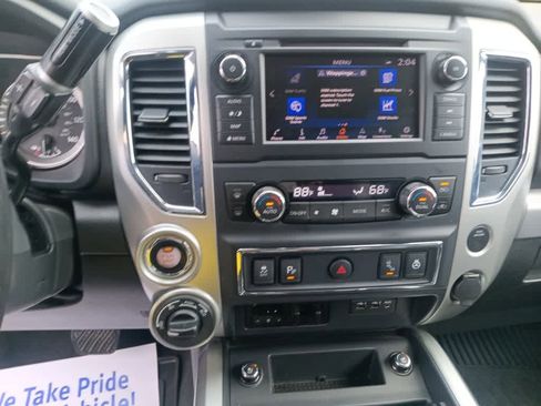 Used 2019 Nissan Titan PRO-4X w/ Pro-4x Convenience Package image 13