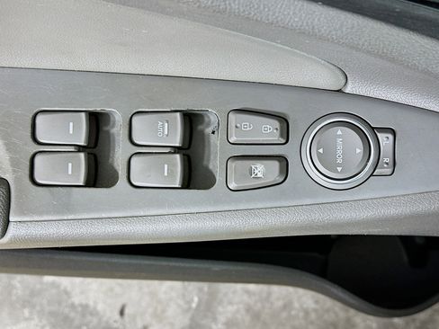 Used 2013 Hyundai Sonata GLS w/ Popular Equipment Pkg image 15