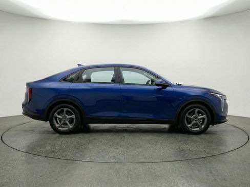 Used 2025 Kia K4 LXS FWD image 11