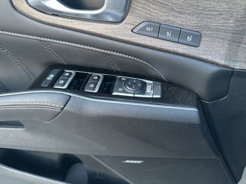 Certified 2022 Kia Sorento SX Prestige image 9