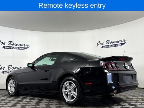 Used 2014 Ford Mustang Coupe image 8