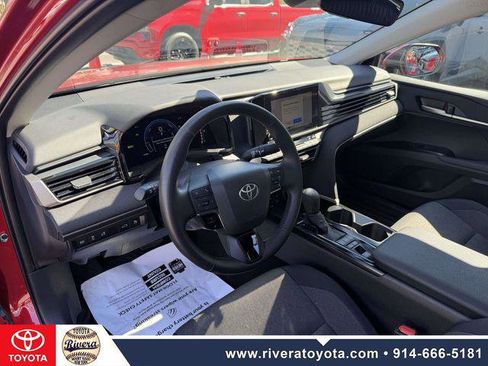 Certified 2025 Toyota Camry LE w/ Convenience Package image 12