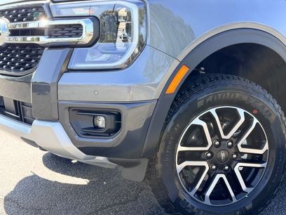 New 2026 Ford Ranger Lariat w/ FX4 Off-Road Package