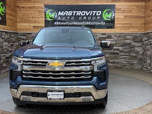 Used 2024 Chevrolet Silverado 1500 LTZ w/ Technology Package AWD/4WD image 3