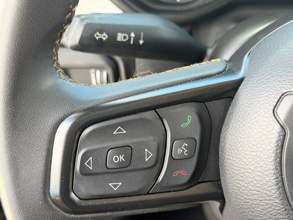 Used 2024 Jeep Wrangler Unlimited AWD/4WD image 23