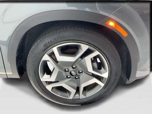 Used 2025 Hyundai Palisade Limited FWD image 14