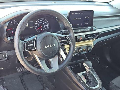 Used 2023 Kia Forte LXS image 15