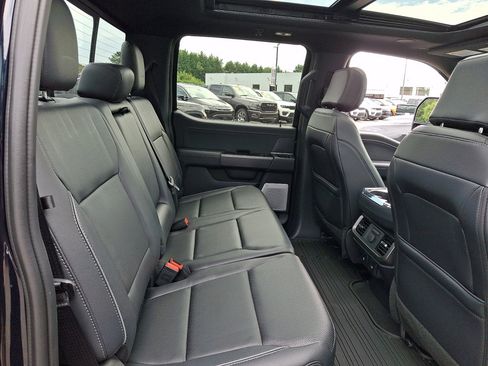 Used 2025 Ford F150 Lariat w/ Equipment Group 502A High AWD/4WD image 15