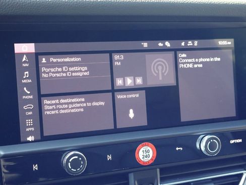 New 2026 Porsche Macan image 17