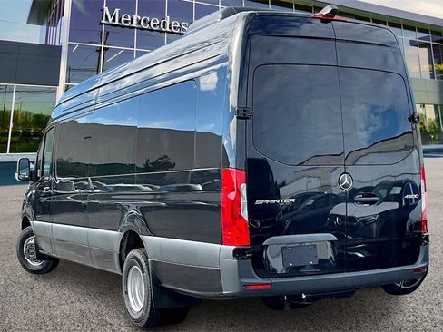 New 2025 Mercedes-Benz Sprinter 4500 image 3