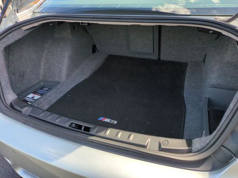 Used 2011 BMW M3 Coupe RWD image 32
