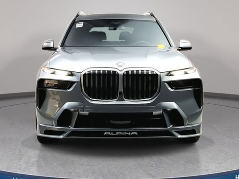 New 2026 BMW ALPINA XB7 image 11