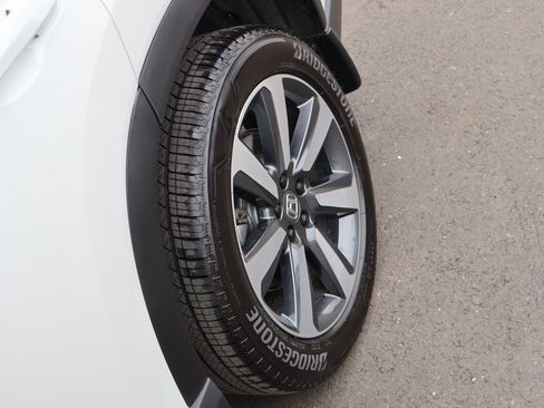 Certified 2025 Honda Pilot Elite image 36