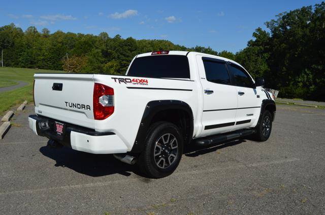 Used 2016 Toyota Tundra Limited w/ Limited Premium Package AWD/4WD image 8