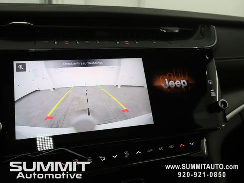 New 2026 Jeep Grand Cherokee L Limited image 18