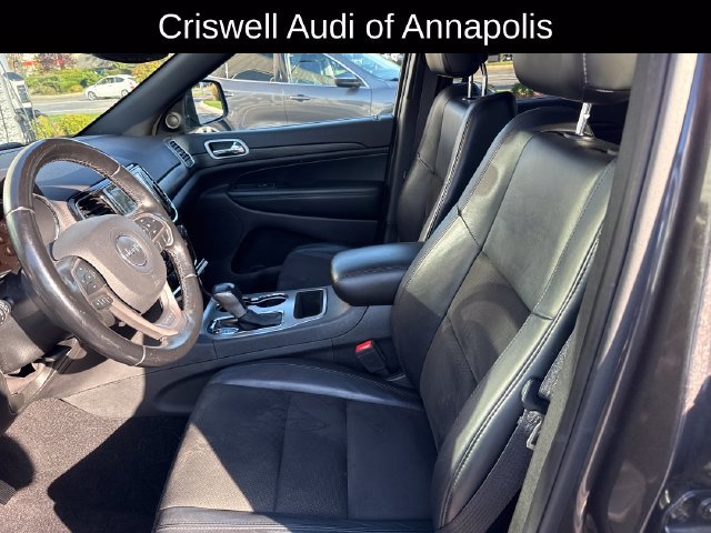 Used 2020 Jeep Grand Cherokee Laredo w/ Laredo X Package AWD/4WD image 17