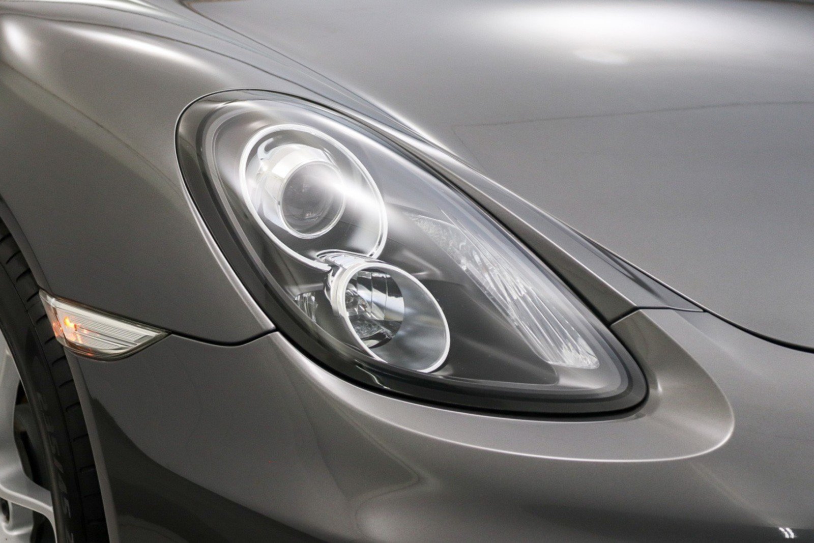 Used 2014 Porsche Cayman RWD image 9