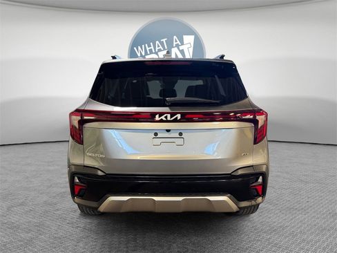 Certified 2024 Kia Seltos S image 5