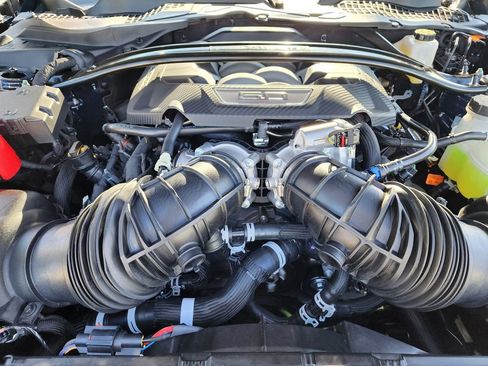 New 2025 Ford Mustang Dark Horse image 27