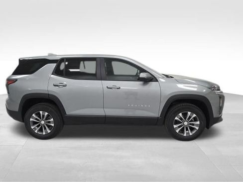 New 2026 Chevrolet Equinox LT image 6