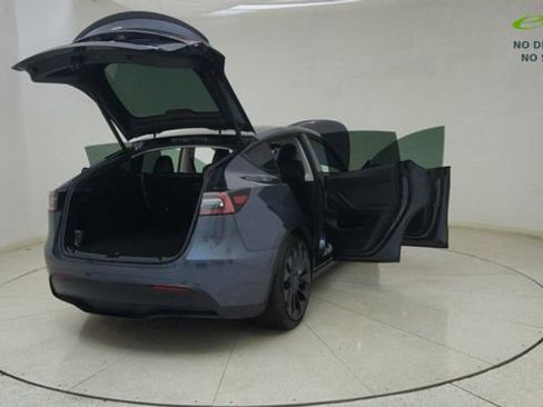 Used 2023 Tesla Model Y Performance image 72