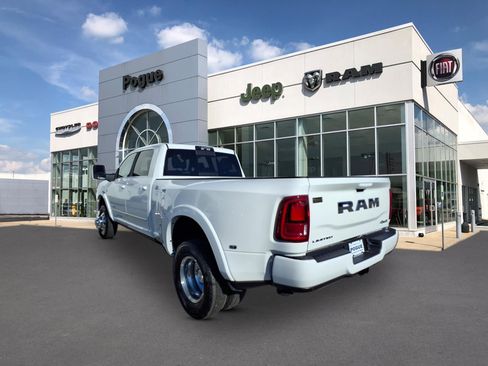 New 2026 RAM 3500 Limited AWD/4WD image 3