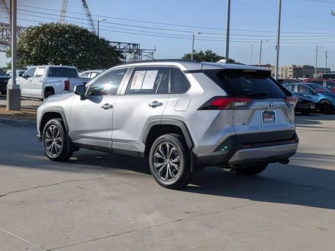 Used 2023 Toyota RAV4 Limited AWD/4WD image 9