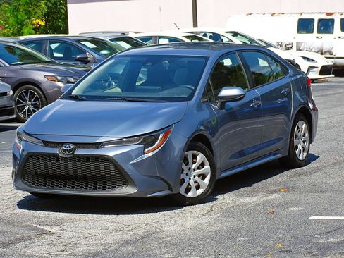 Used 2021 Toyota Corolla LE w/ Carpet Mat Package (TMS) FWD image 6