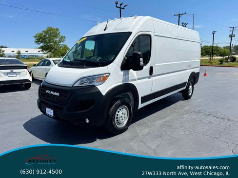 Used 2026 RAM ProMaster 2500 w/ Convenience Group FWD image 1