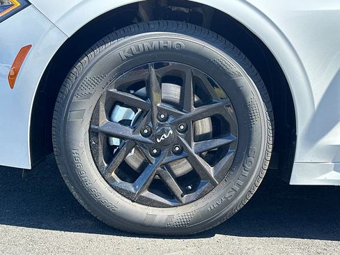 New 2026 Kia K5 LXS image 11