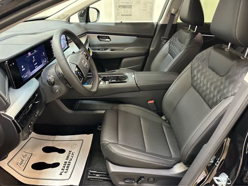 New 2026 Nissan Murano Platinum AWD/4WD image 4