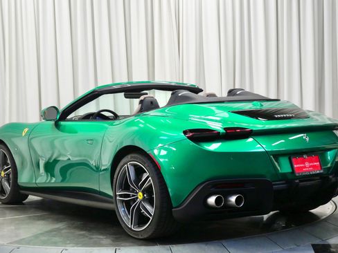 Used 2024 Ferrari Roma Spider image 6