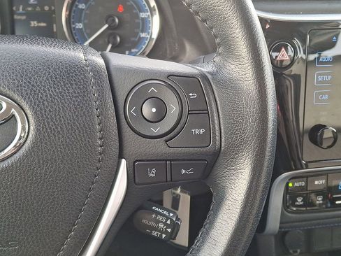 Used 2019 Toyota Corolla SE image 21