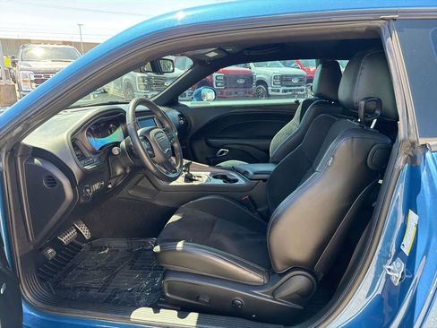 Used 2023 Dodge Challenger GT w/ Plus Package RWD image 11