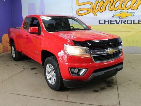 Used 2015 Chevrolet Colorado LT w/ LT Convenience Package RWD image 4