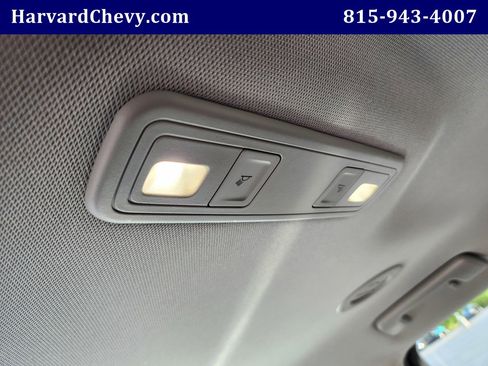 Used 2023 GMC Acadia SLE image 29