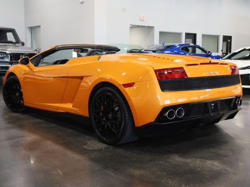 Used 2012 Lamborghini Gallardo LP 550-2 RWD image 5