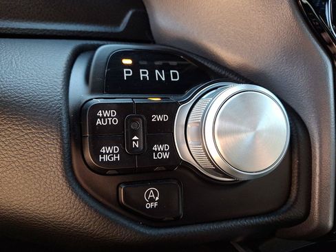Used 2023 RAM 1500 Laramie AWD/4WD image 15