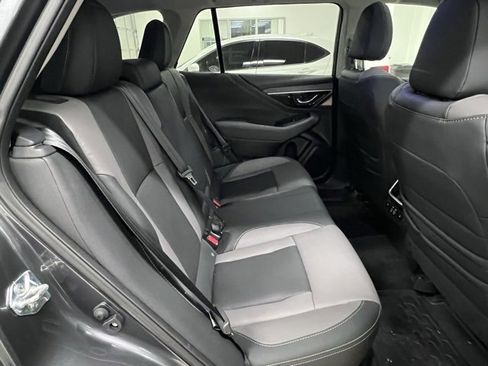 Used 2025 Subaru Outback Onyx Edition XT image 18