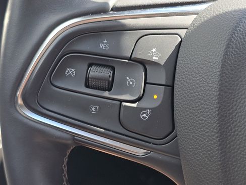 Used 2023 Buick Envision Preferred AWD/4WD image 10