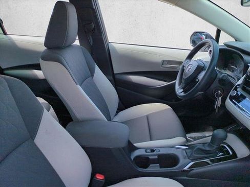 Certified 2025 Toyota Corolla LE FWD image 19