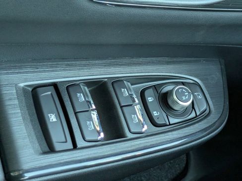 New 2026 Subaru Outback Touring XT image 29