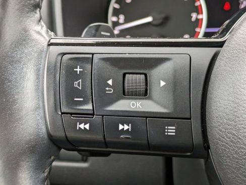 Used 2023 Nissan Rogue SL w/ SL Premium Package image 29