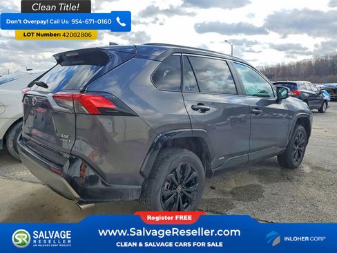 Used 2024 Toyota RAV4 XSE image 4