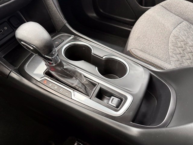 Used 2024 Chevrolet Equinox LT FWD image 39