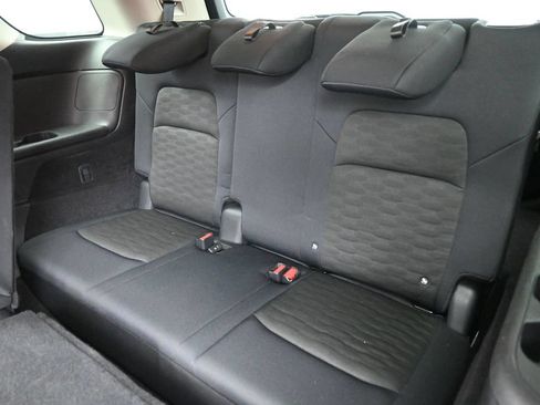 Used 2025 Nissan Pathfinder SV AWD/4WD image 31