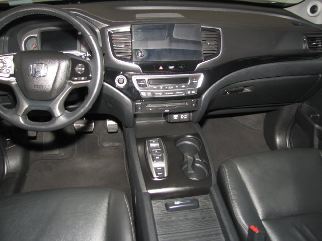 Used 2021 Honda Pilot Touring image 37